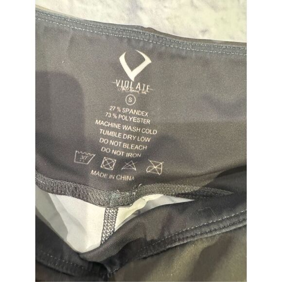 Violate the Dress Code ‘Vintage Camo’ High Waist Leggings in Gray/Green Small - Picture 4 of 5